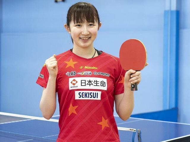 她在1